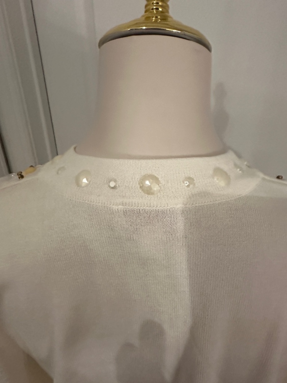 Vintage Quaker Factory Embellished Cream V-Neck Women’s Top Size 1X - Picture 3 of 7